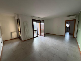 APPARTAMENTO RECENTE COSTRUZIONE - AGENZIA ROSSANA IMMOBILIARE