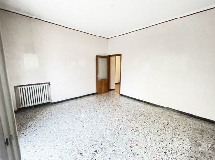 JESI ZONA NAZIONI - AGENZIA ROSSANA IMMOBILIARE
