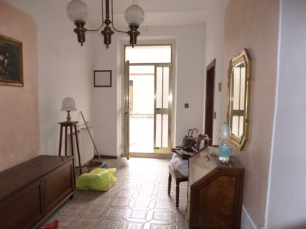 PIANELLO VALLESINA - AGENZIA ROSSANA IMMOBILIARE